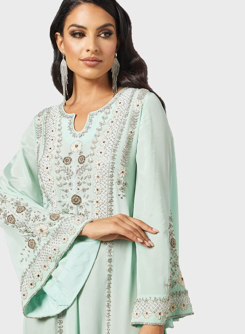 NIRRAAMYAA Embrodery Kaftan