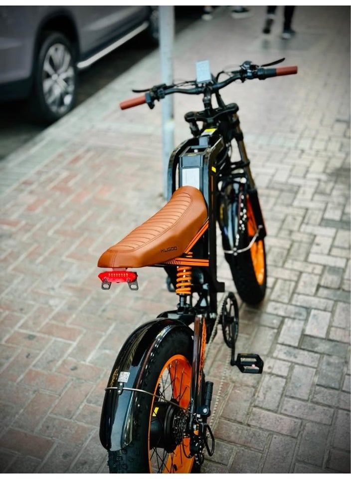 كي يو جي أو أو KUGOO V6 Electric Motorcycle is a Great Choice for City and off-Road Riding - Battery 48V 28.6Ah - Speed upto 45km/h - Range upto 65kmKUGOO V6 Electric Motorcycle is a Great Choice for City and off-Road Riding - Battery 48V 28.6Ah - Speed upto 45km/h - Range upto 65km - Image 5