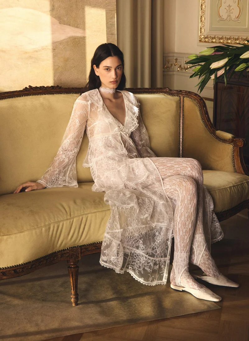 Lichi  Floor-length lace cape with flounces for Women | Best Price UAE