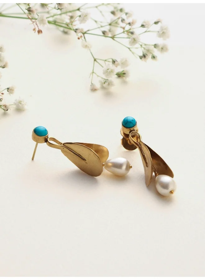 trueBrowns Brass Pearl Drop Earrings