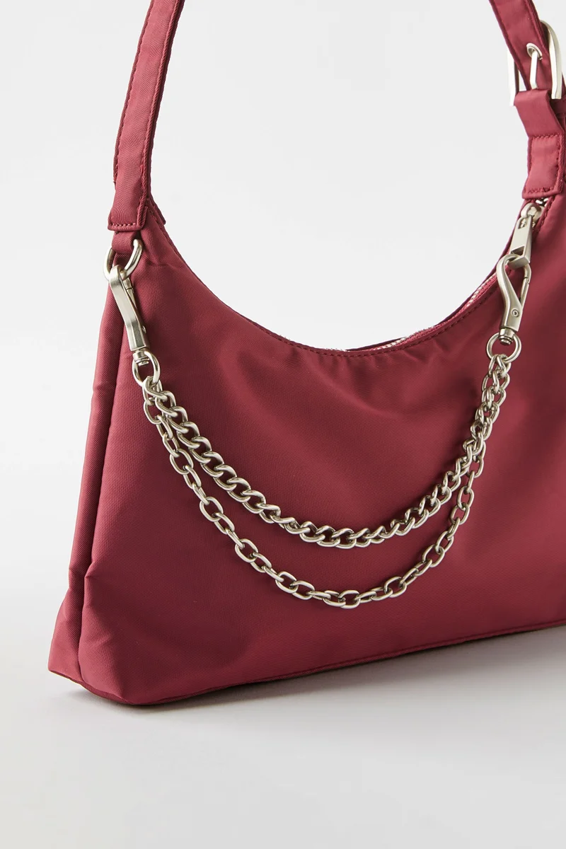 KAI CHAIN UNDERARM BAG
