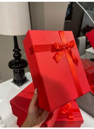 Small Single Red Hard Ribbon Box Bride and Groom Bundle Box 26X20X8 cm - pzsku/ZB181CF3ED03F322D556DZ/45/_/1730542710/705fea3f-9415-444a-977c-25351abd8375