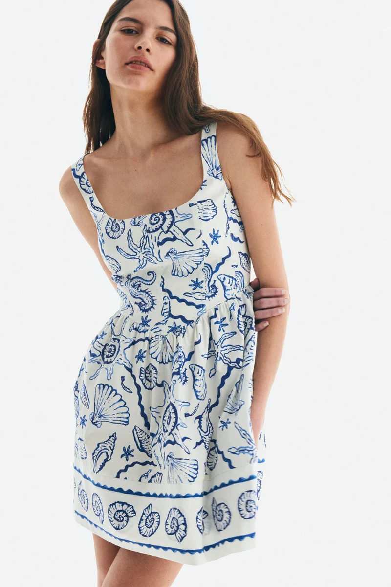 اتش اند ام فستان بحافة سفلية واسعة