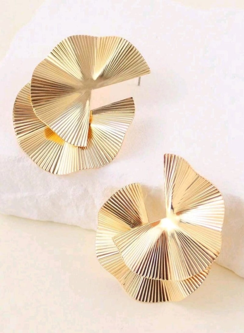 Shein 2pcs/Set European And American Style Fan Shaped Stud Earrings - Image 4