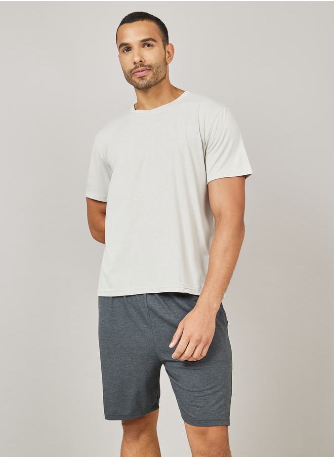 Styli - Cotton Stretch Crew Neck T-shirt and Short Set - Image 1