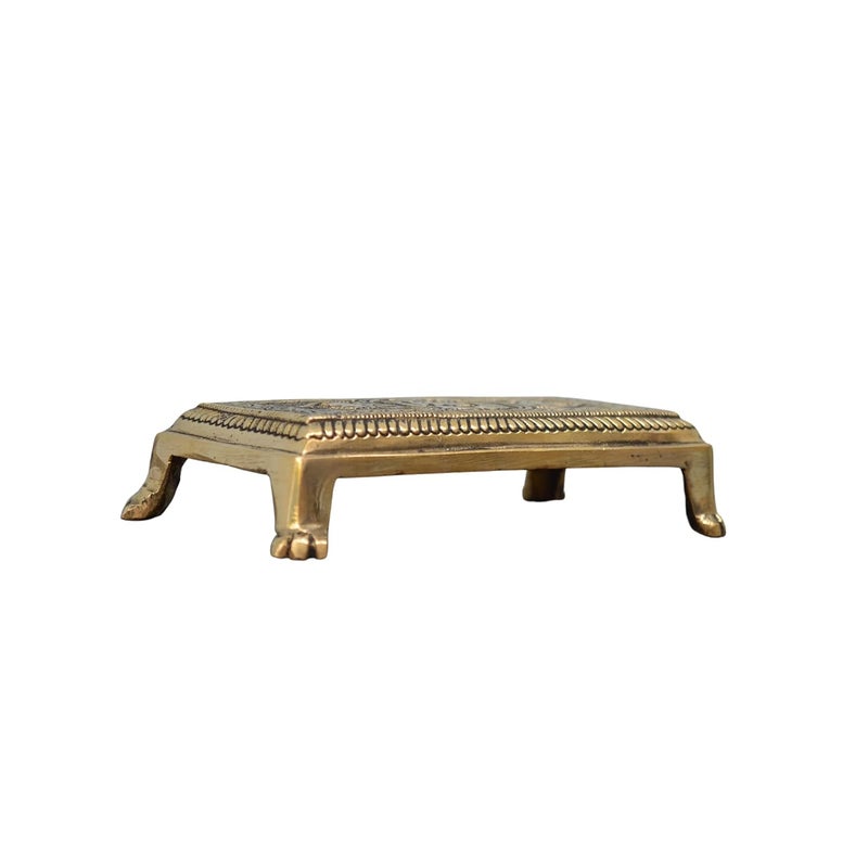 KALARAMBH KALARAMBH Brass BajathBajotPaatChourangChowki for Home Pooja Puja Mandir Temple Decor Collectible Handicraft Art Yellow 52 x 28 x 12 Inch L x W x H  - Image 4
