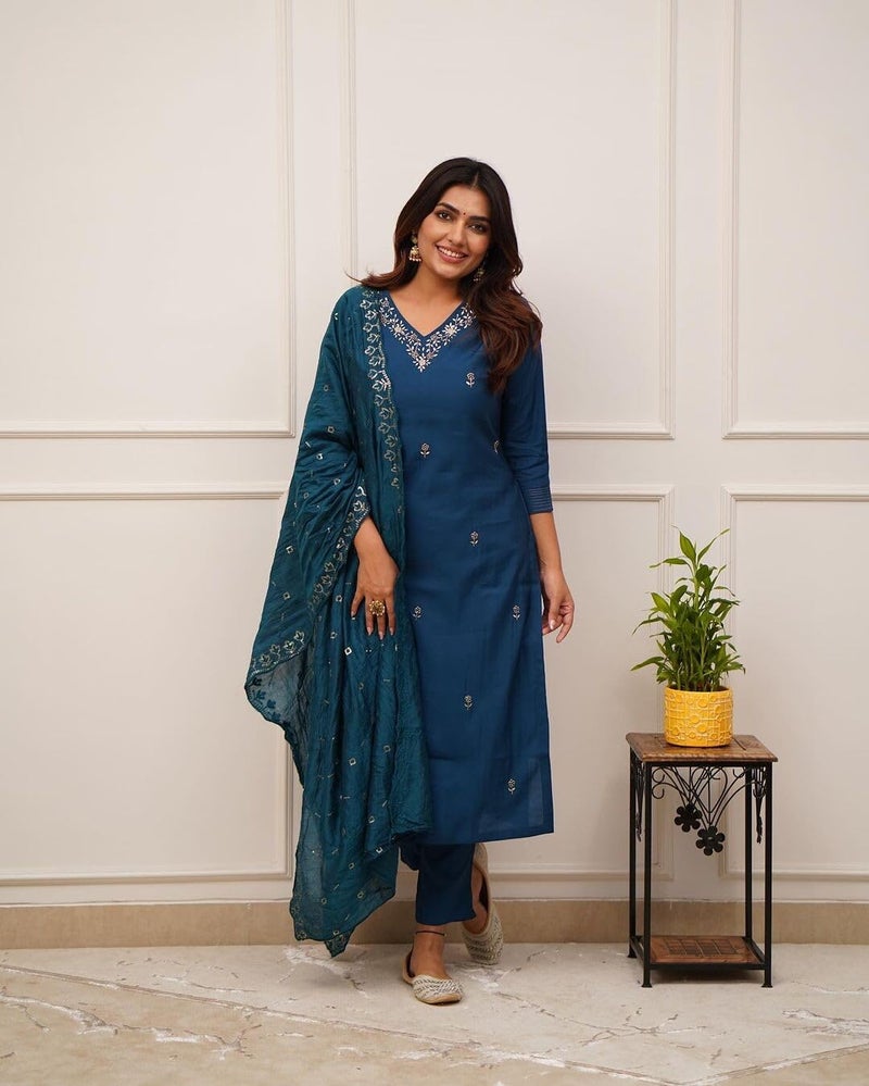 Shiv Textiles Women's Chanderi Silk Embroidered Kurta Pant Dupatta Set(JDA-ZARANA-Blue-S) - Image 4