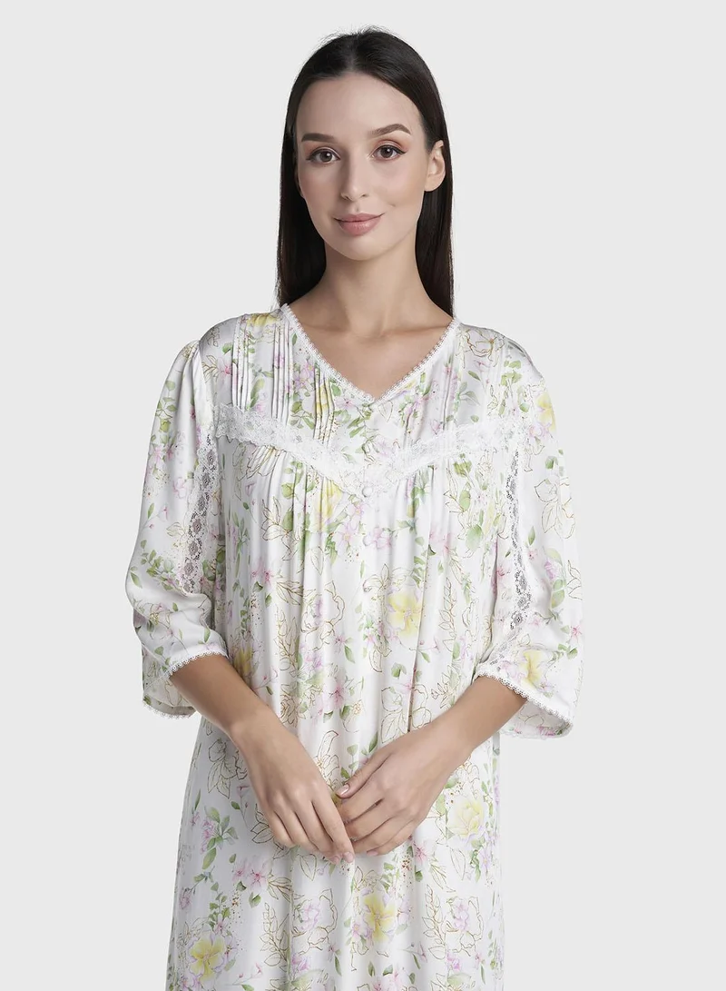 كشخة White Viscose Long Nightwear Dress (CNH508)