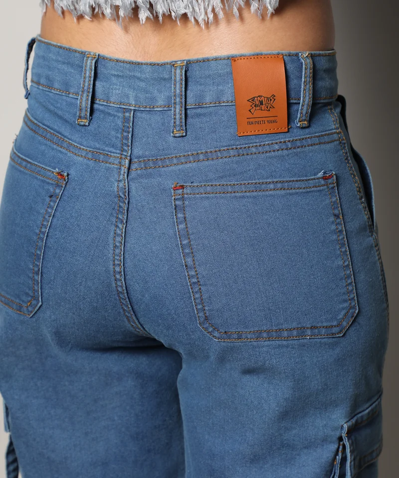 Campus Sutra Women's Prussian Blue Straight Fit Cargo Denim Jeans