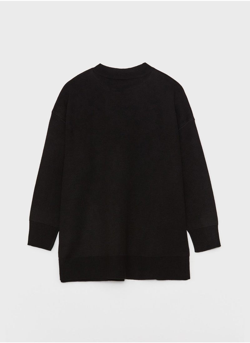 LC WAIKIKI - Round Neck Oversized Sweater - Image 1