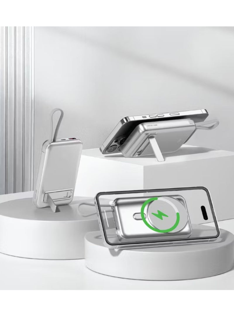 جرين ليون بنك طاقة دي إكس بي ماج سيف 10000 مللي أمبير/ساعة مع شاشة رقمية، كابلات مدمجة، شحن لاسلكي سريع 15 وات، حماية من ماس كهربائي - فضي - Image 2