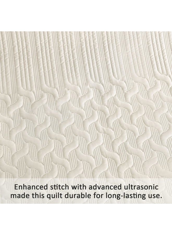 YIRAN California King Size Beige Quilt Set Lightweight Oversized Bedspread Ultrasonic Diamond Pattern Soft Microfiber Summer Coverlet Modern Style 3 Piece with 2 Shams (112x104 inch) - Image 5