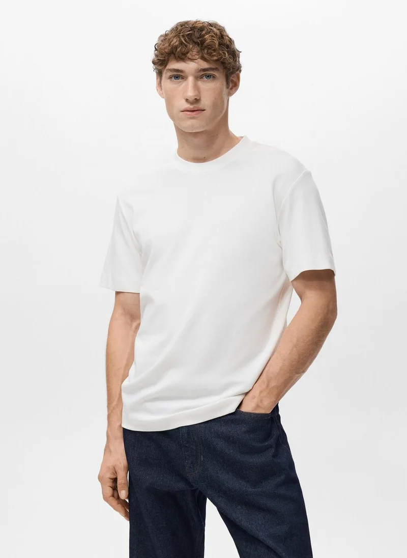 Mango Man Medium weight regular fit T-shirt