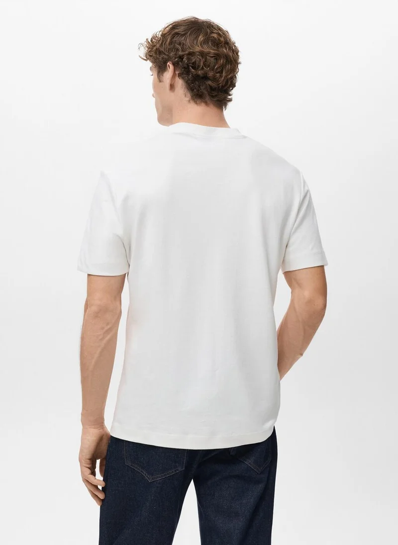 Mango Man Medium weight regular fit T-shirt