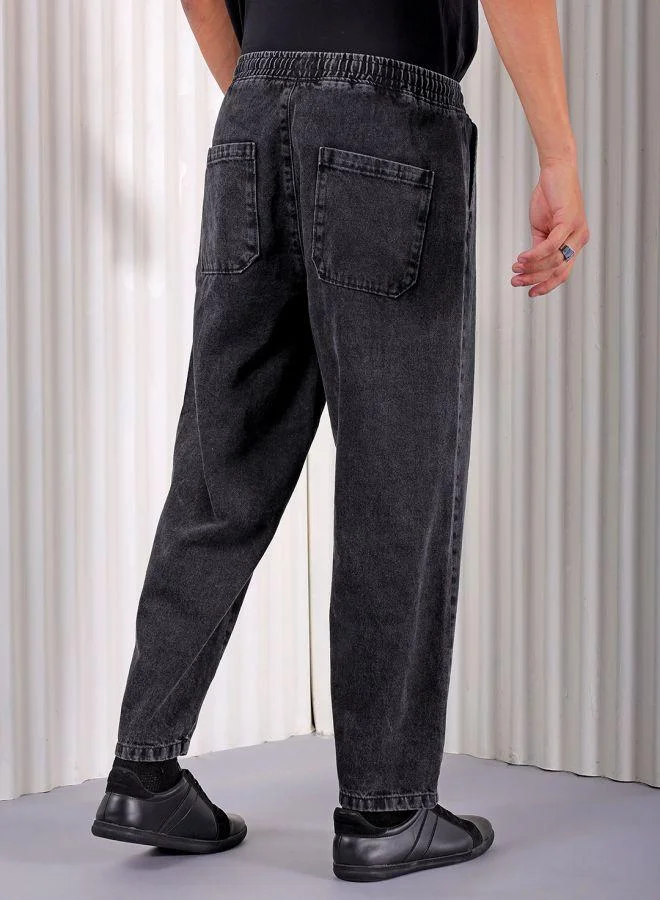 ذا انديان كراج كو Men Bootcut Loose Fit Solid Mid-Rise Denim Joggers
