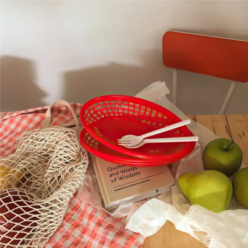 Kingrol 50 Pack Oval Fast Food Baskets, 8.9 x 5.6 x 1.5 Inch Plastic Storage Basket Bin for Home, Office, School, Picnic - Image 4