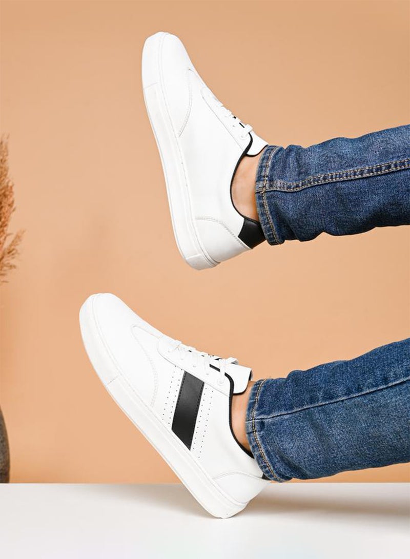 ستايلي اكتيف حذاء رياضي برباط بمنصة - Image 2