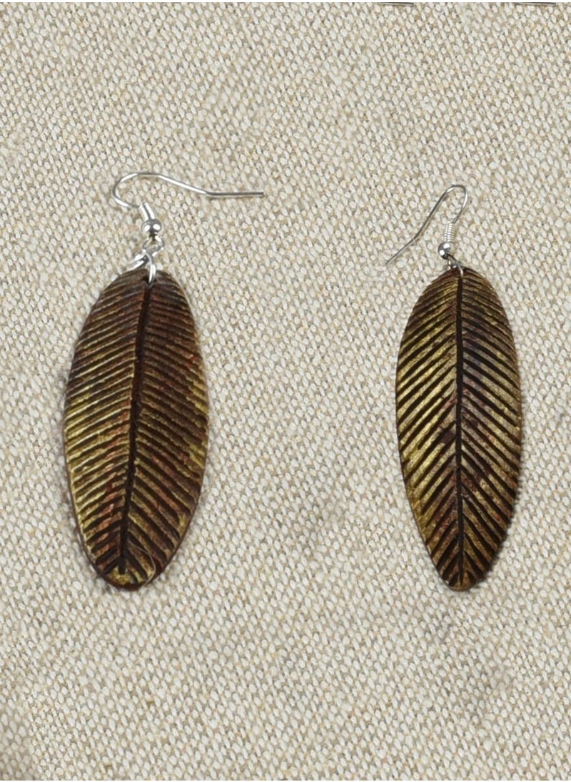 N & H - Women's Coconut Shell Leaves & Fish Design Necklace with Earrings Set - Image 1
