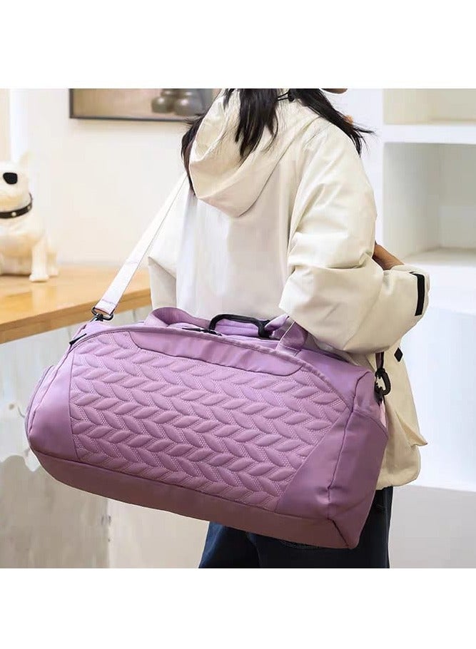 A gym bag, a bag to carry everything with a shoe pocket. This bag is suitable for sports, travel, swimming, yoga, walking and camping.  - Image 3