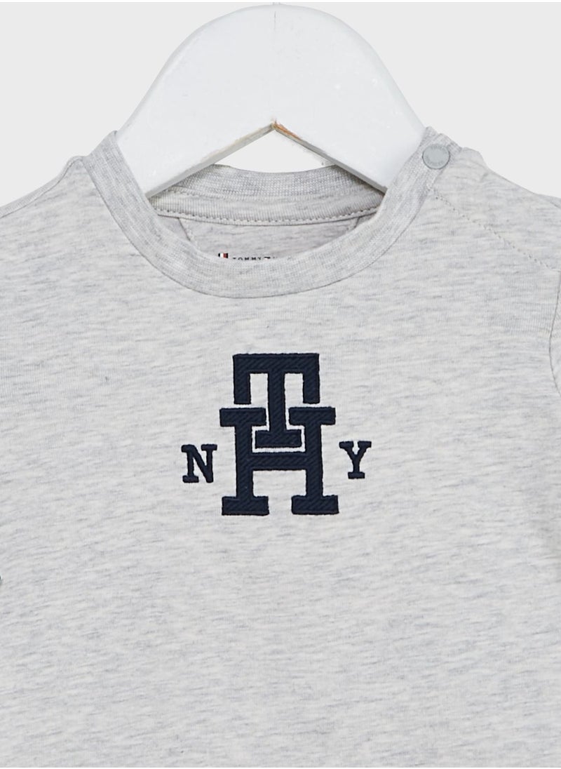 TOMMY HILFIGER - Infant  Logo T-Shirt - Image 1