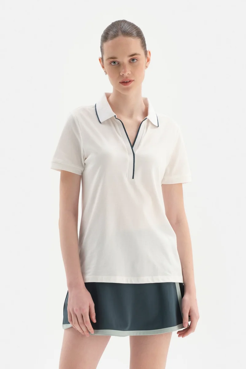 dagi White Women's Pique Collar T-Shirt