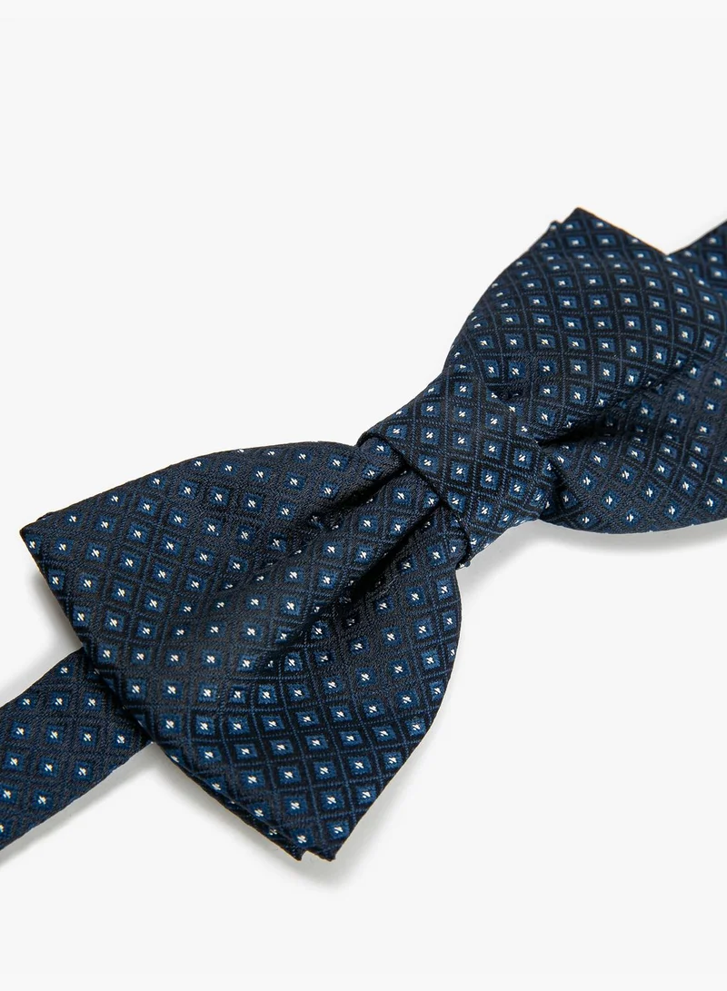 KOTON Spot Patterned Bowtie