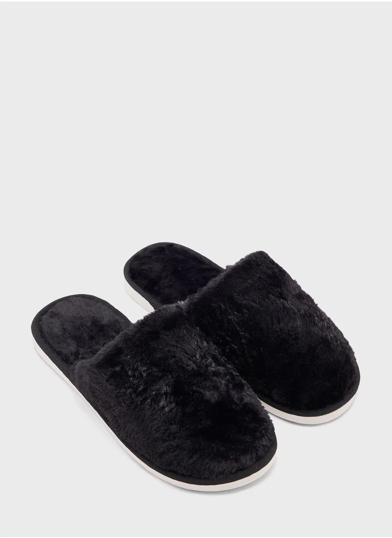 Ginger Closed Toe Bedroom Slippers