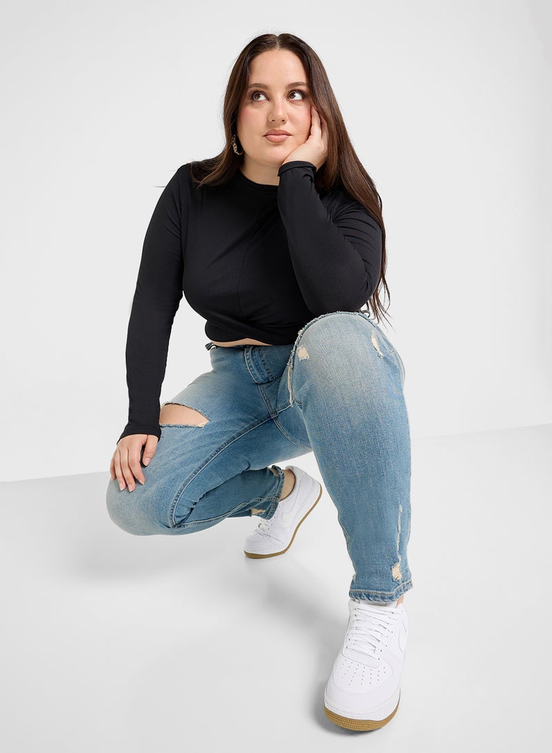 Ginger Plus Crop Top With Ruhced Wrap Detail - Image 4