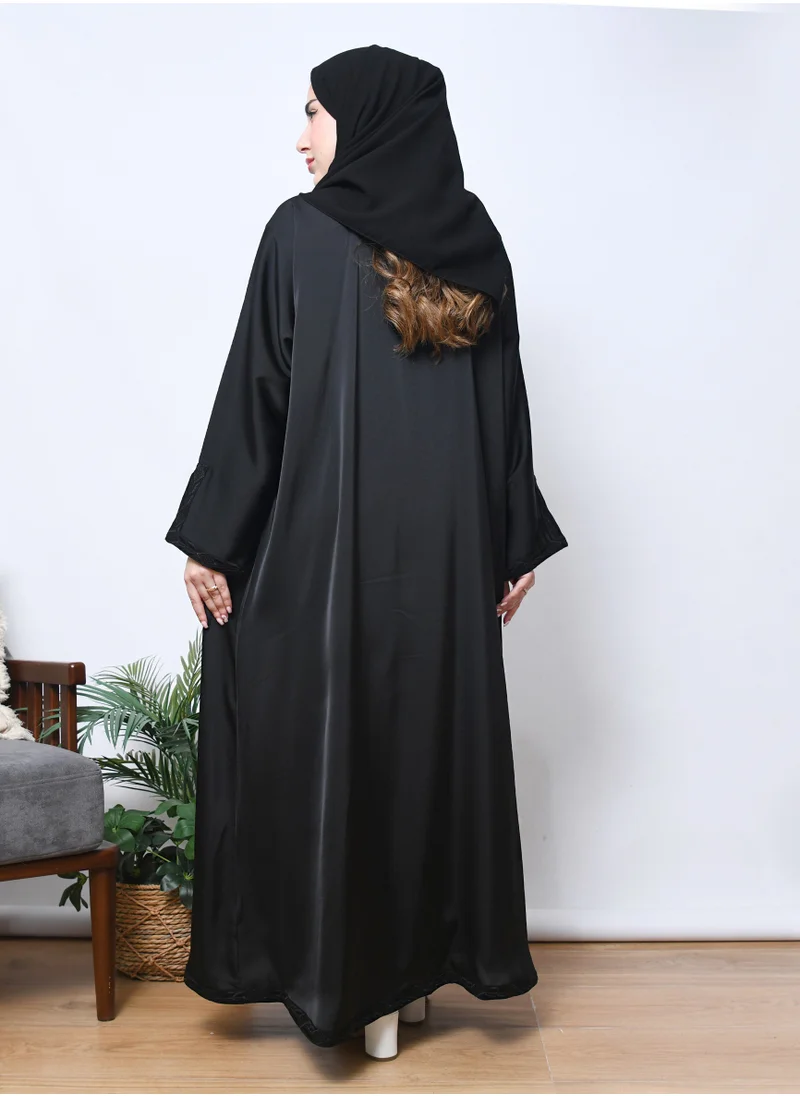 HAWRAA ABAYA Practical wrap abaya with flounces on the edges and bottom of the abaya