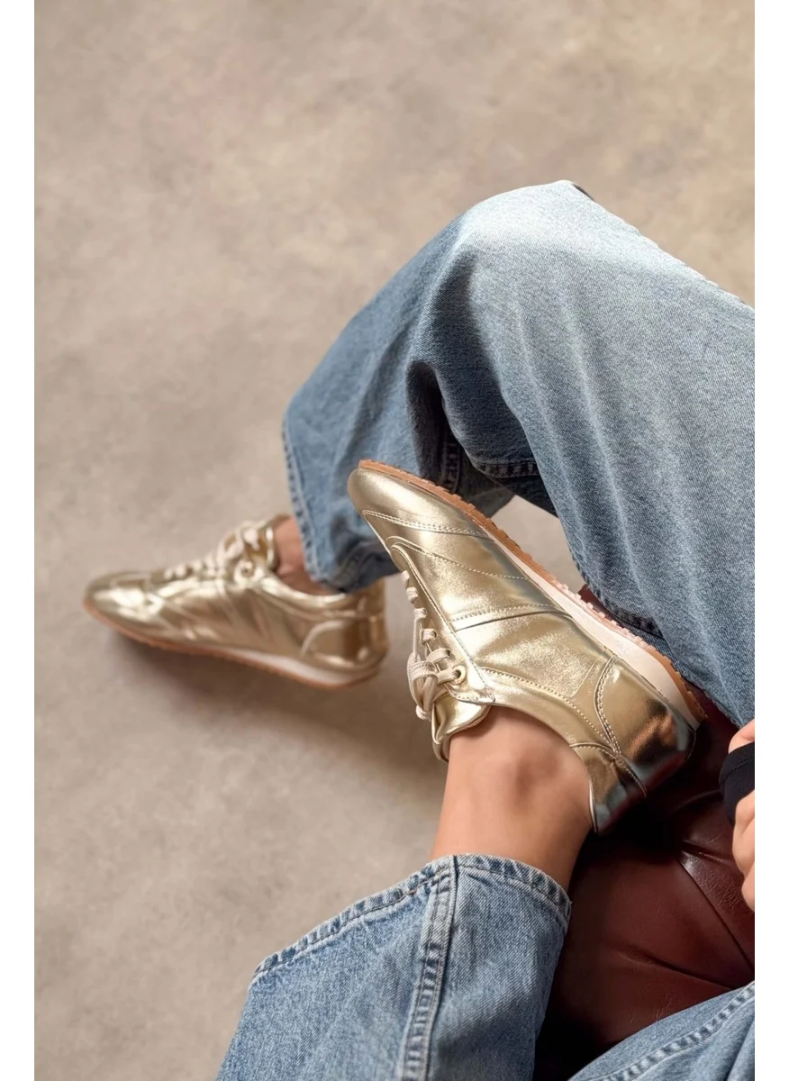 Nişantaşı Shoes Helen Gold Metallic Flat Sole Women's Lace-Up Sports Shoes