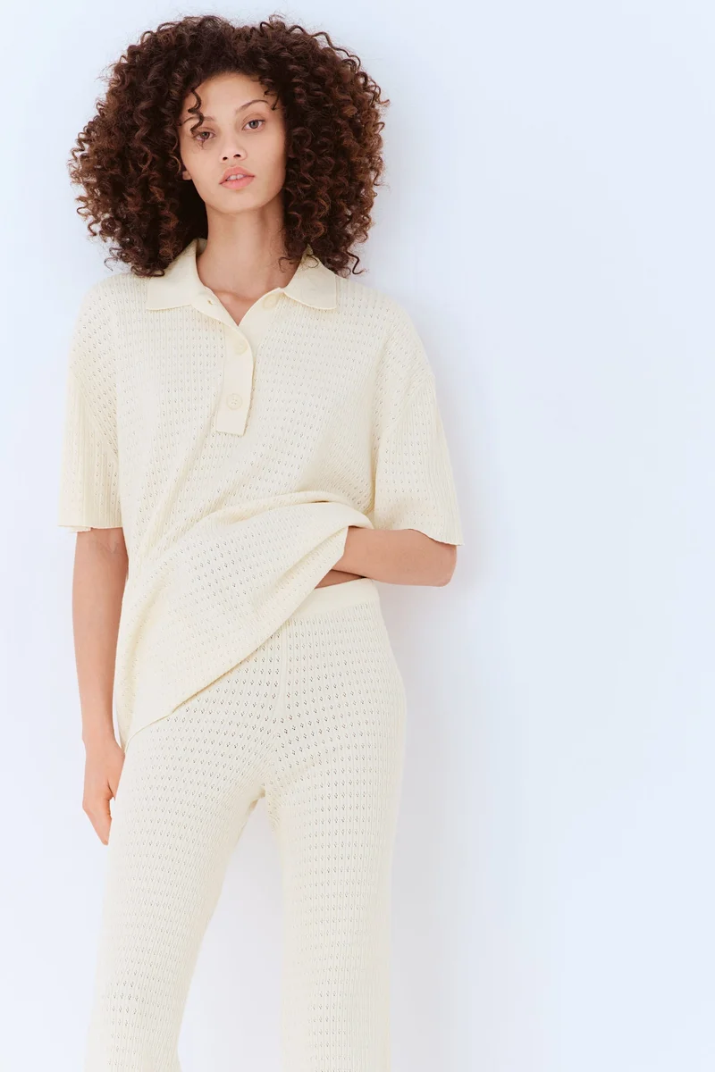 اتش اند ام تي-شيرت بولو بنسيج محبوك