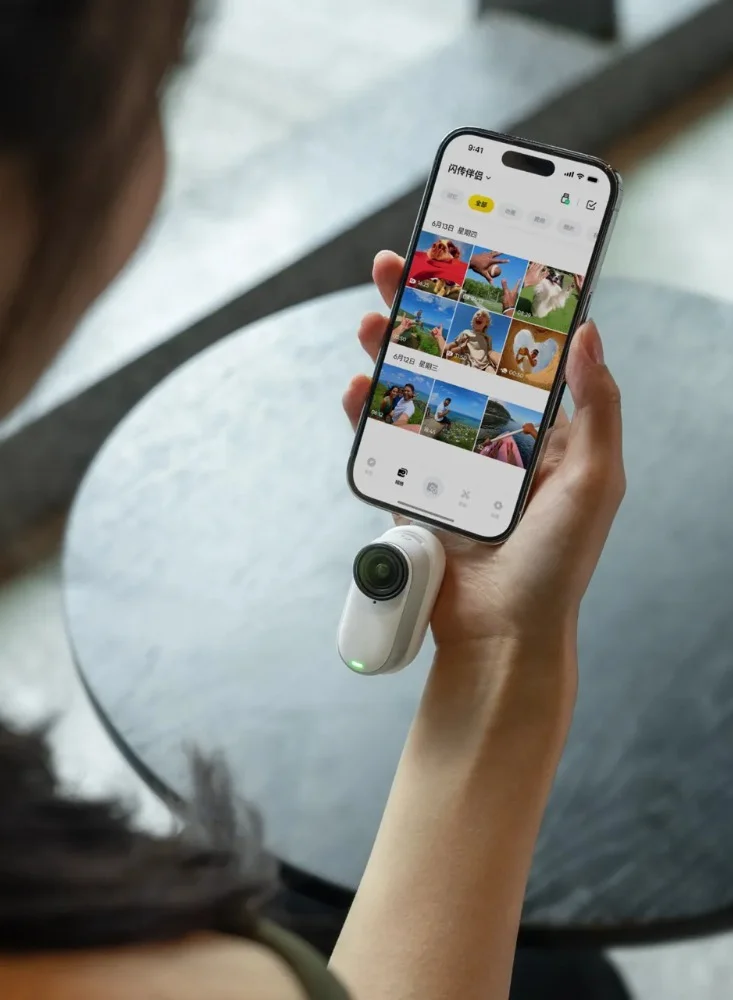 انستا 360 قارئ سريع   - أبيض