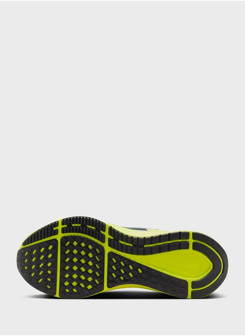 Nike - Air Zoom Structure 25 - Image 1