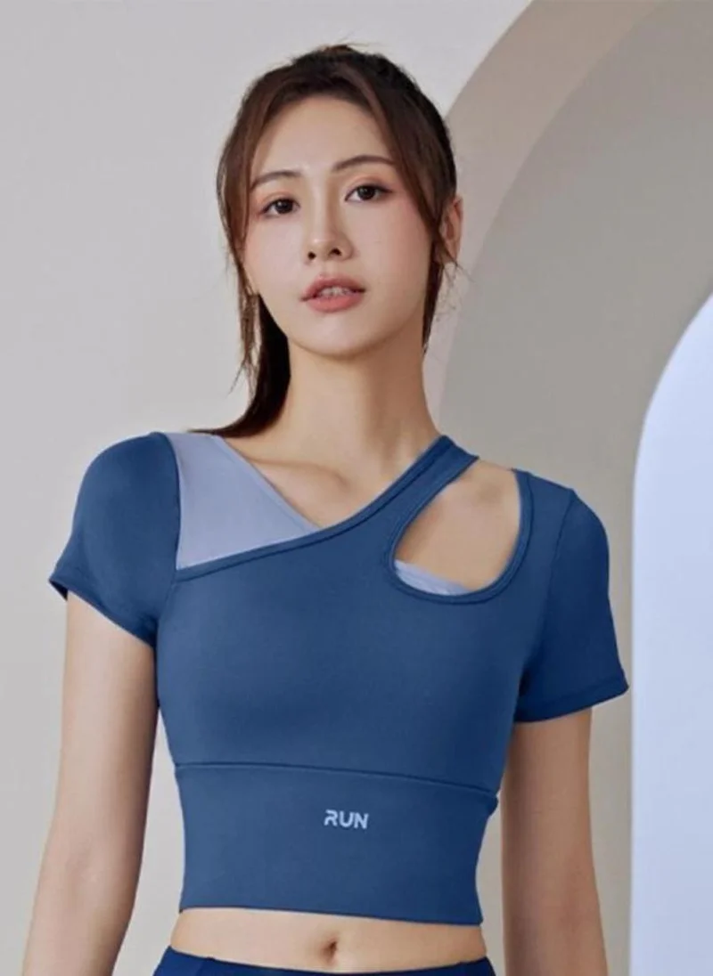 YUNIQEE Blue Solid Crop Top