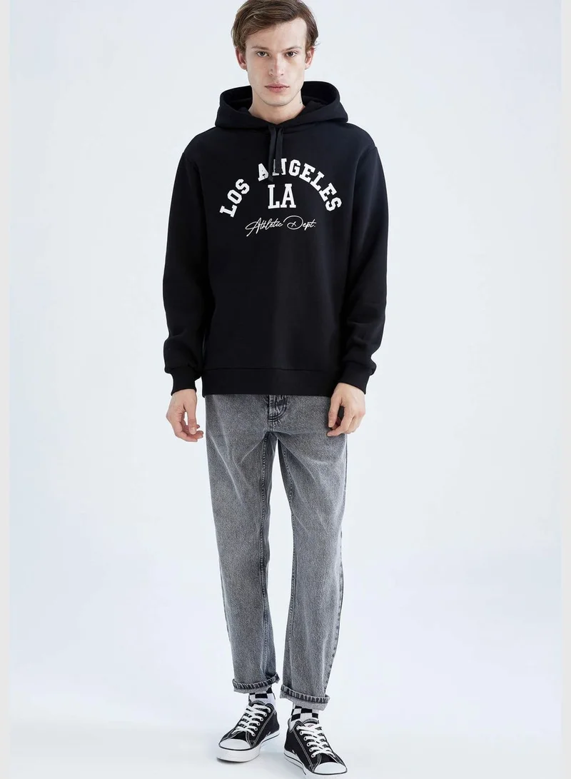 ديفاكتو سويت شيرت محبوك بأكمام طويلة وغطاء للرأس وقصة عادية للرجال