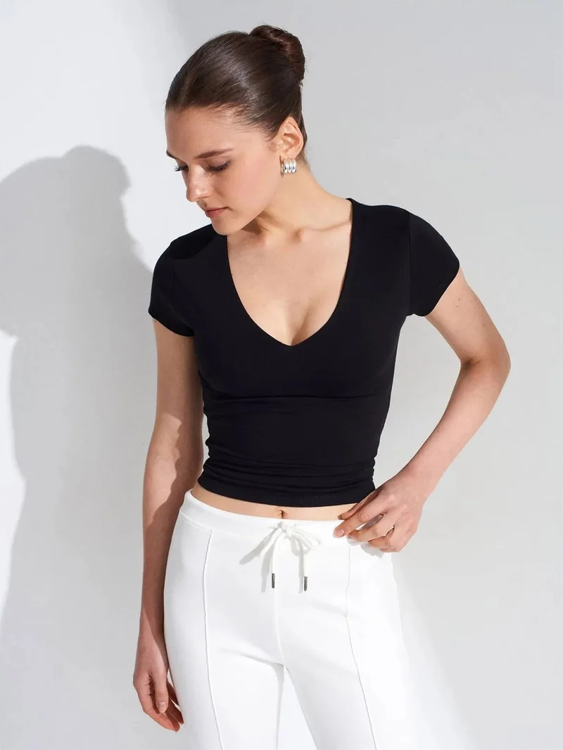 ديلفين DILVIN Slim Fit V-Neck Knit Blouse