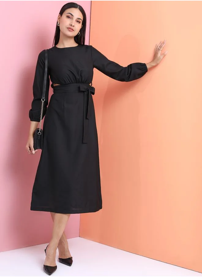 طوكيو توكيز Solid Cut-Out Waist Midi Dress with Belt