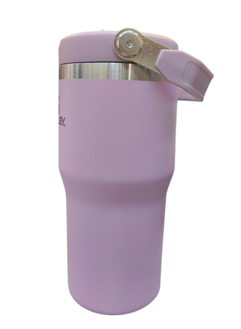كوب Stanley Quencher H2.0 FlowState من الفولاذ المقاوم للصدأ، معزول حرارياً بتفريغ الهواء، مزود بغطاء وماصة؛ مناسب للماء والشاي المثلج أو القهوة ومشروبات السموذي وغيرها، لون أرجواني، سعة 20 أونصة. - Image 2
