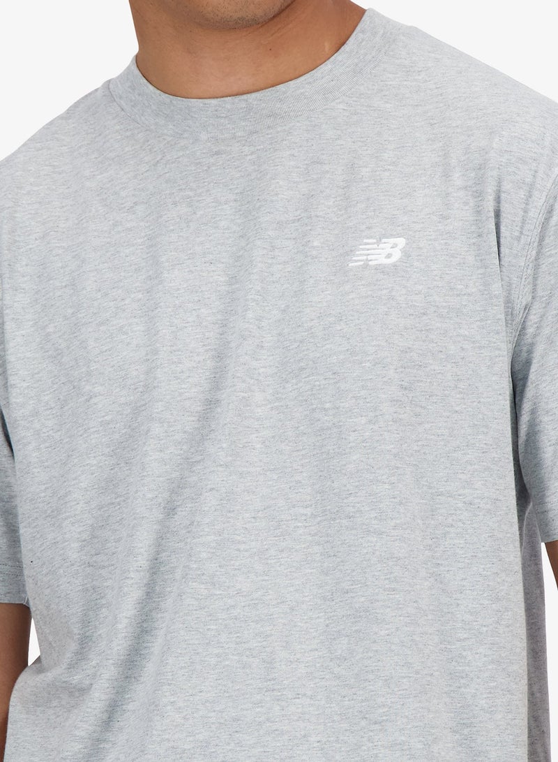 New Balance Essential Logo T-Shirt - Image 4