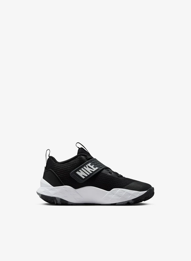 نايكي هستل دي 12 جي إس لفريق الشباب