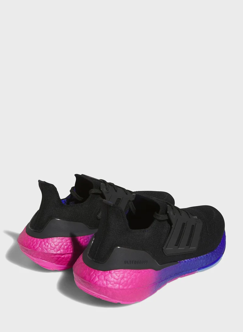 Adidas Ultraboost 22