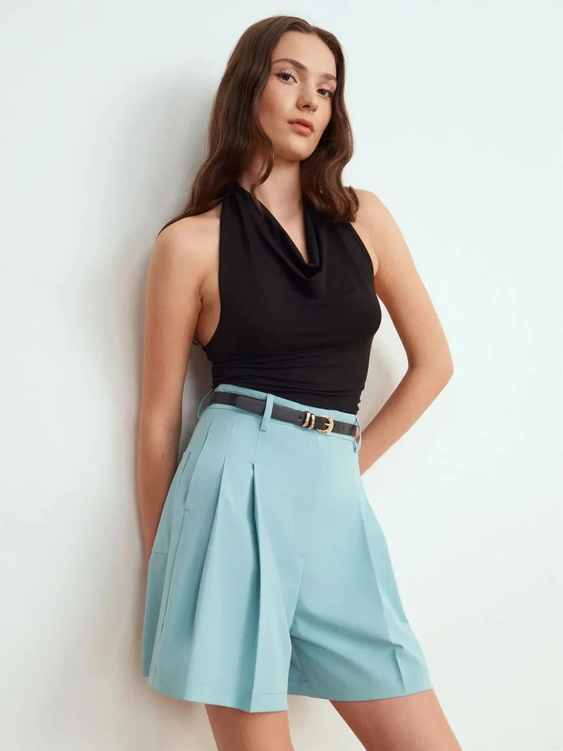 ديلفين Dilvin High-Waist Wide-Leg Tailored Shorts
