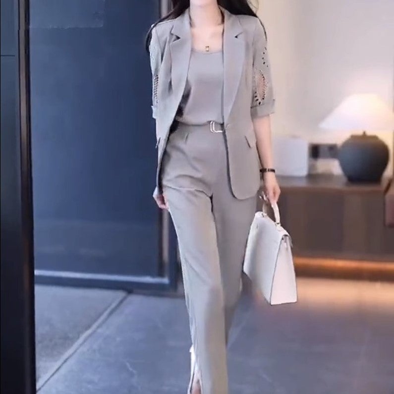 ChicPoint Women's Blazer Set - Image 1