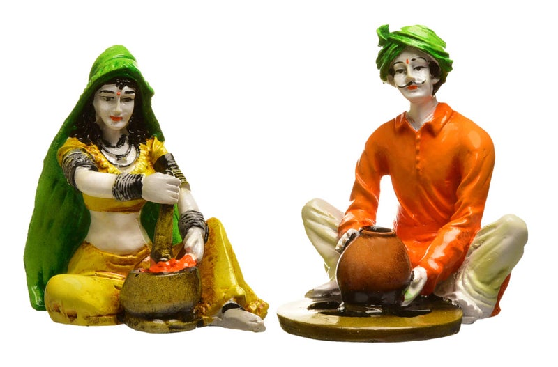 Karigaari India Handcrafted Polyresine Rajasthani Couple Making Mirchi & Pottery Showpiece for Home Decor - Image 2