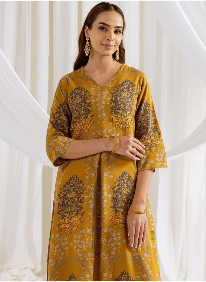 آي شين Palazzo Women Mustard Rayon Kurta Set with Embroidered pattern Tunic and Palazzo features a Round neckline and Three-Fourth Sleeve secured with Elastic closure and styled in Straight Fit ideal for Festive moments — a must-have for your statement wardrobe.