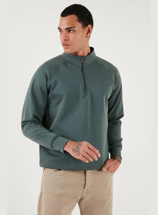 بوراتي بلوزة قطنية رجالية بياقة واقفة وسحاب نصفي بقصة مريحة من بوراتي