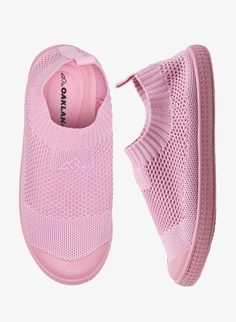 Oaklan by Shoexpress Textured Slip-On Sports Shoes