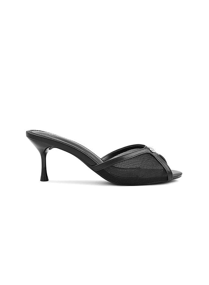 IconStyle Modern open-toe slipper with sleek silhouette.