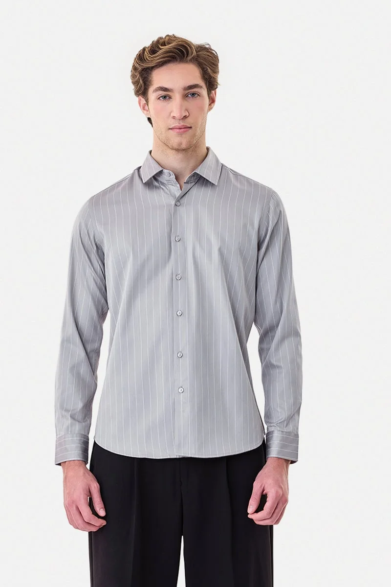 سنيتش قميص فاخر مخطط بقصة ضيقة