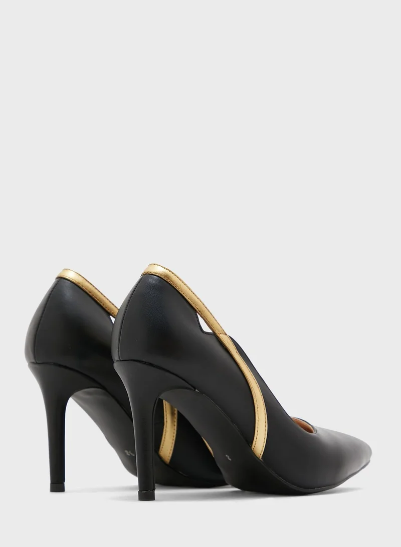 Khizana Scallop Edge Metallic Trim Pointed Pump